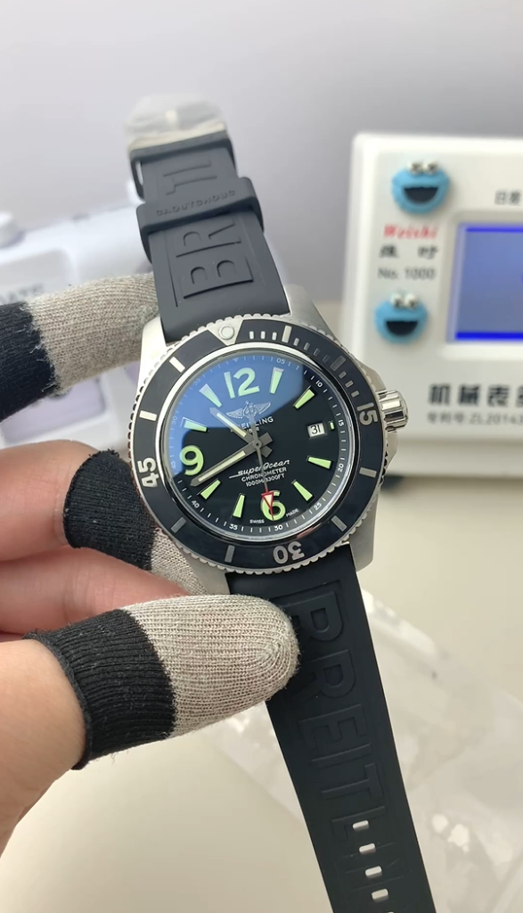 百年靈