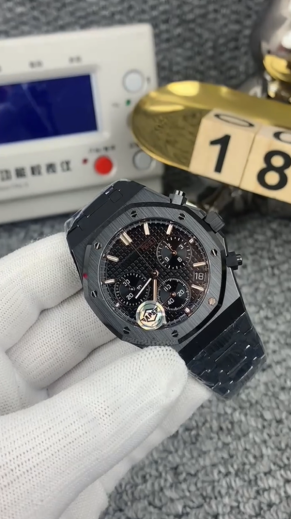 爱彼